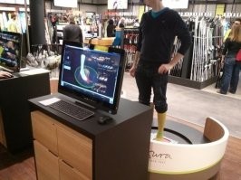 Не ну лыжные ботинки 100% спортивная обувь)) но звучит забавно