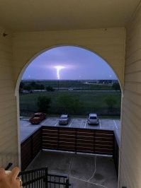 Где-то я уже это видел..