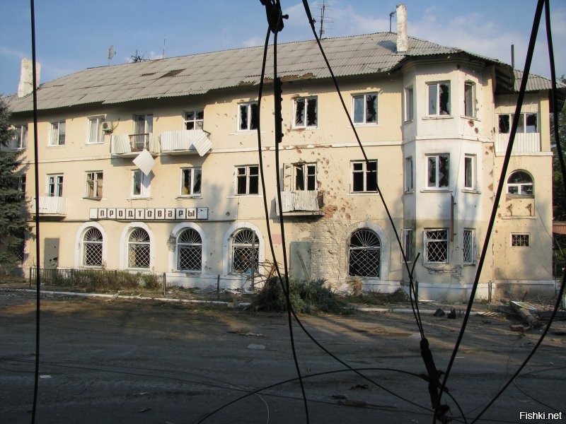 Да сколько хочешь... Это 14-й год, лайт версия. Углегорск, немножко фоток из архива.