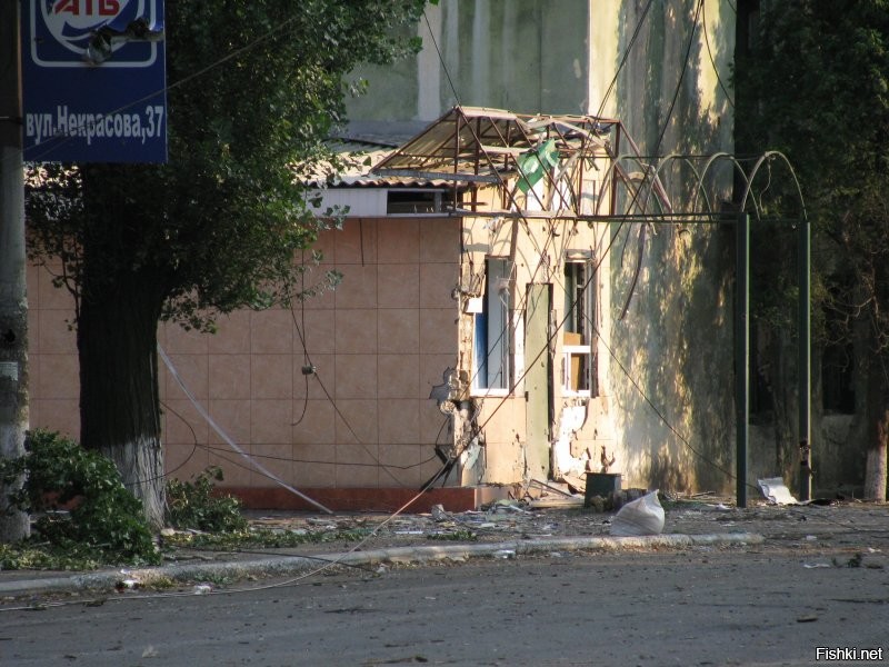 Да сколько хочешь... Это 14-й год, лайт версия. Углегорск, немножко фоток из архива.