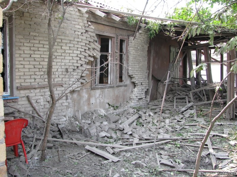 Да сколько хочешь... Это 14-й год, лайт версия. Углегорск, немножко фоток из архива.