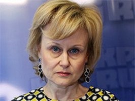 Почему волчица на донцову похожа?