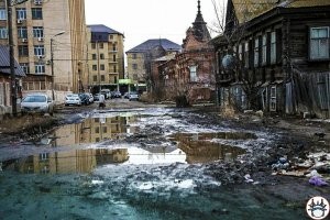 Это не левые фотки, а с просторов России. Неужели не видно? Вот тебе еще. Наслаждайся петушара путлеровская.