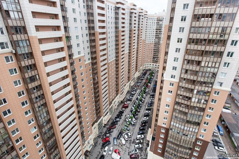 Застройщики уплотняют.