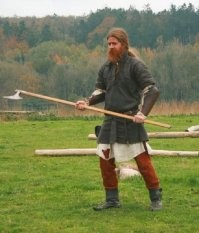 В принципе можно объединить, если топоры такие: