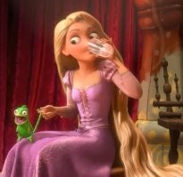 Подстриглась?