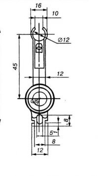 "Сравните расстояние между стволом и мушкой и размер гильзы."  
1. Целится надо было выше гильзы на пару сантиметров, в бечевку. (это при условии вертикально висящей гильзы, если гильза с наклоном- надо вообще целиться просто над ней)
2. На прицеле П, ствол автомата не параллелен земле. Т.е. надо учитывать возвышение ствола.
3. 10 шагов  это 7-8 метров.
4. Поймать и вычислить 2 см в прицеле автомата на расстоянии 8 метров?
5. Солдат знал высоту мушки АКМ в миллиметрах?

Слишком много факторов....