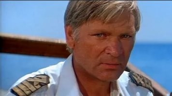 Родился 7 декабря 1926.
Первый фильм
1971   Тени исчезают в полдень   Захар Захарович Большаков.