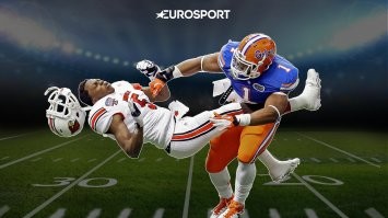 Миллионер перепутал, пацану в американский футбол играть надо.