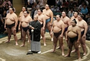 Надо было команду сумоистов брать...  Больше шансов.