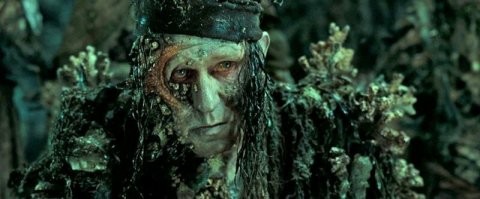 Ага, папашка вообще много где засветился