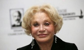 Агузарова стала на Максакову похожа