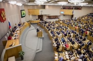 Вот самые жадные знаменитости, сидят и соображают что бы такое придумать чтоб народу жилось "хорошо", а некоторые знаменитости что в посте просто экономные.