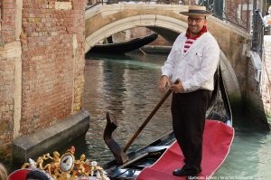 Сравним без слов ...