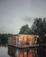 Кормушка для комаров?