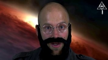 На этот вопрос могут ответить два человека