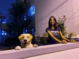 а я б и не стал уезжать.