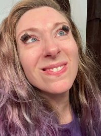 Тоже удивлён как магнит к дереву примагнитился