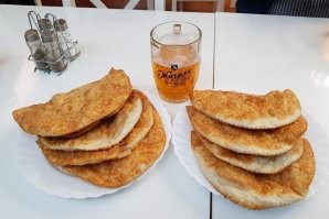 если ждать, то я в чебуречную...