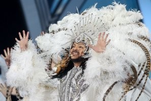 Добрый Всем вечер, и куда же без вечерних очередных историй о нас