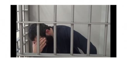 Это существо с кавказским акцентом,  наверное Иван Иванович?
Ты видео хоть посмотри!