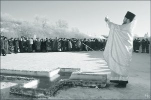 У нас такой психоз ежегодно бывает