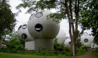 Голландия, поселок Bolwoningen