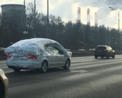 Да, для конца мая это действительно странно видеть в Москве.