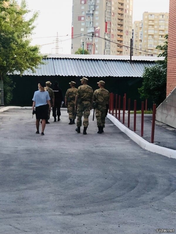 У нас вчера вот такие патрули во многих районах были замечены.