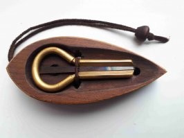 А я угадал назначение пары предметов!!! Я ими пользуюсь :)