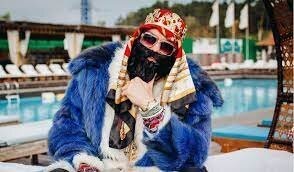 Даже знаю чья это собака