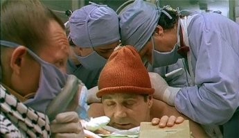 Охранник больницы зарезал пациентку, притворившись врачом