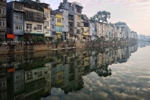 Странная у Вас горизонтальная река. Так правильней будет