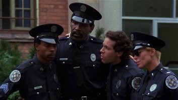 Да это же  Мозес Хайтауэр собственной персоной