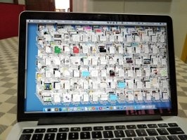 И как бы не хотелось нажать "Ctrl+Alt+Del", данная операция на этом ноутбуке невозможна. Причина - отсутствует кнопка "Del". От слова "совсем"