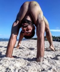 40 человек, которых фотографы застигли в самых нелепых позах