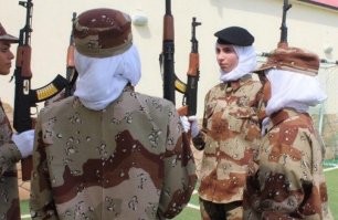 Ну и с чего вы решили, что женщин в армии СА нет?