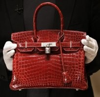 Обеспеченный мужчина о своей дорогой и бесполезной покупке