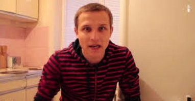 Ведущий случайно выругался во время эфира