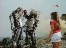 не знаю уж кто "адски" боялся миелофона, но вот эти железные монстры из  "Остров ржавого генерала", меня до поноса до сих пор пугают))))