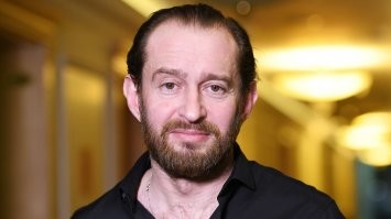 А как же Константин Хабинский?
..............