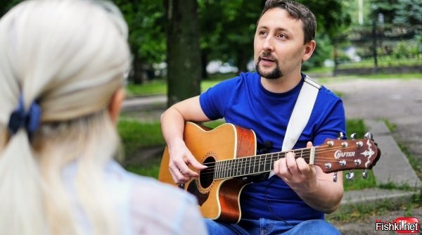 Василий Сагайдачный исполняет песню Марка Бернеса, - "Журавли". Парк ДК "Машиностроителей" (Днепропетровск)

Источник:  © Fishki.net