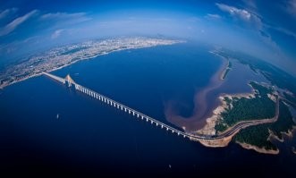 Манаус, мост через Амазонку