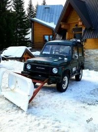 Голь на выдумки хитра - вот ни хрена к этой картинке эта фраза не лепиться. Автор бы хоть узнал значение слова Голь, так для себя, рас не знаком.