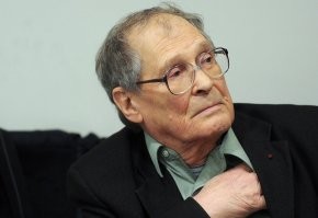 Скажите пожалуйста, а ваш ник настоящий или его название приняли в честь этого гандона?