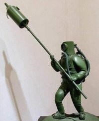 Ну да, японцы вообще во многом особенные. Взять хотя бы пилотов-камикадзе, противотанкистов-камикадзе с фауст-патронами на палке, водолазов-камикадзе с минами на палке и т.д... Странные ребята, на фоне таких жертв, конечно, 10 лет жизни - это плюнуть и растереть.