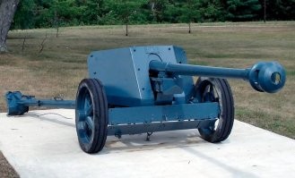 Надо было начальнику  фотку послать