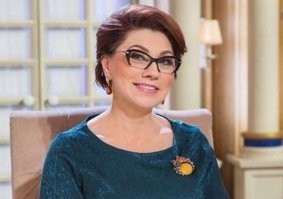 Да,-она такая !