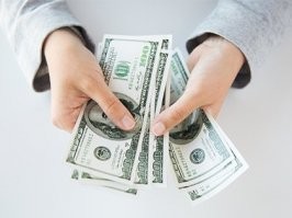 У кого как... Я вот даже не в курсе, что за фиговины эти курглые... У меня были другие ))))