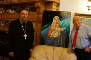 Одобрял он это. Сам посещал Храм